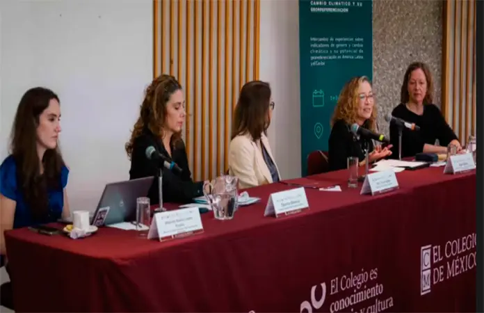 Especialistas buscan visibilizar impacto ambiental en las mujeres