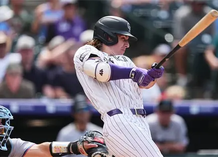 Rockies arrollan 14-4 a los Marlins Rockies arrollan 14-4 a los Marlins
