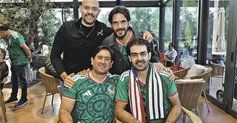 ¡TODOS CON MÉXICO! ¡TODOS CON MÉXICO!