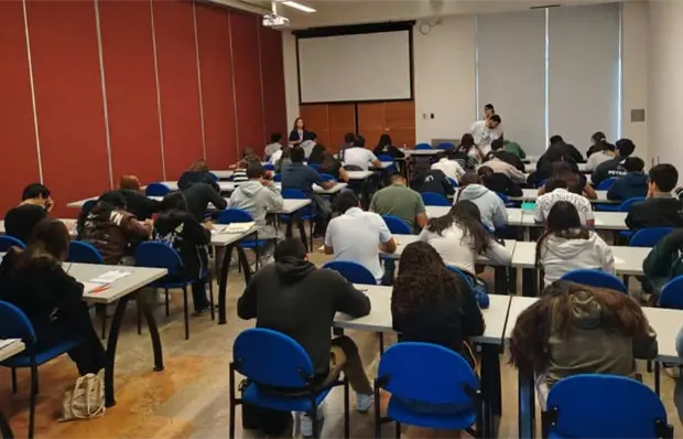 Video | Casi 15 mil aspirantes realizan examen de admisión a la UASLP Video | Casi 15 mil aspirantes realizan examen de admisión a la UASLP