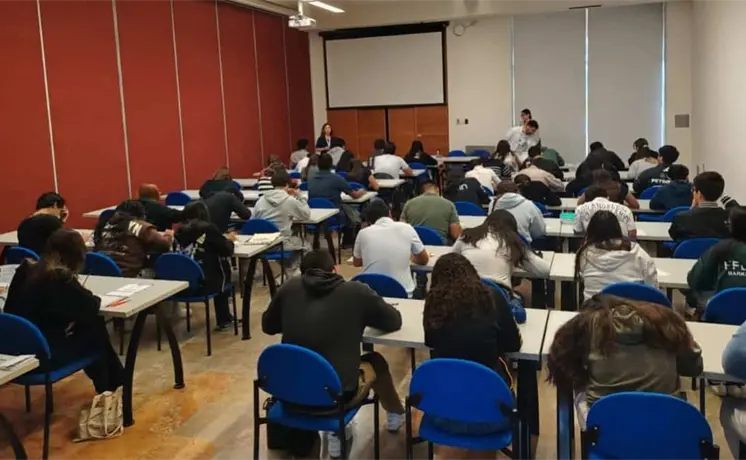 Video | Casi 15 mil aspirantes realizan examen de admisión a la UASLP Video | Casi 15 mil aspirantes realizan examen de admisión a la UASLP