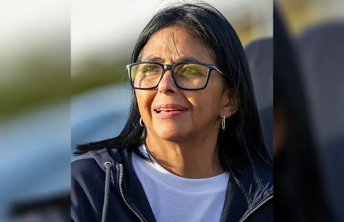 Zozobra sobre futuro de Delcy
