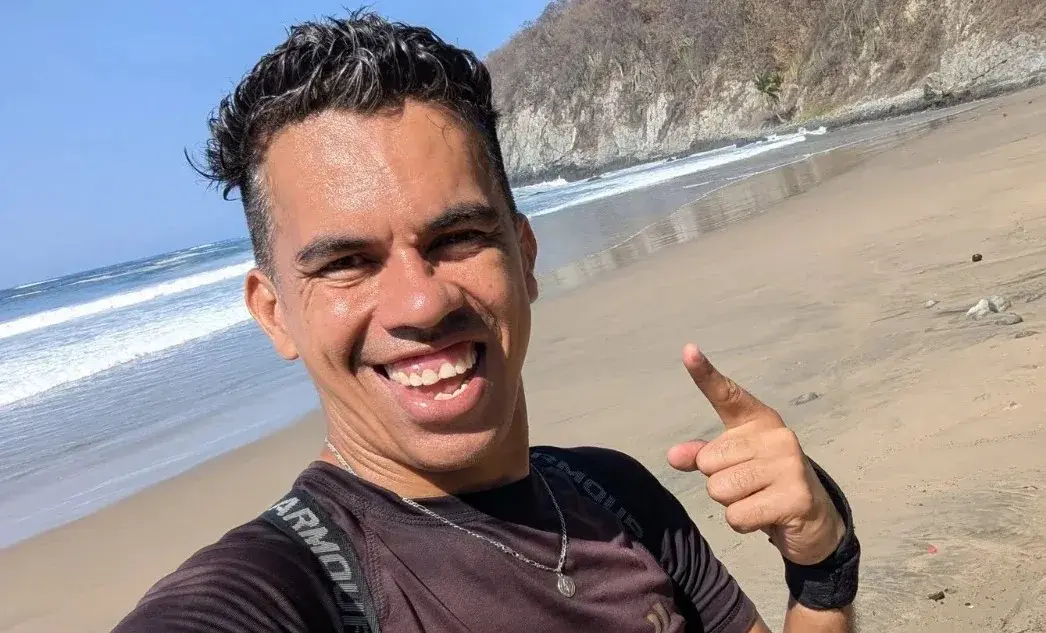 Localizan sin vida al activista Alex Serna en Zihuatanejo