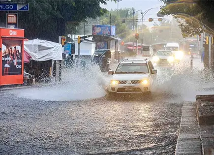 Intensa lluvia deja afectación en CDMX Intensa lluvia deja afectación en CDMX
