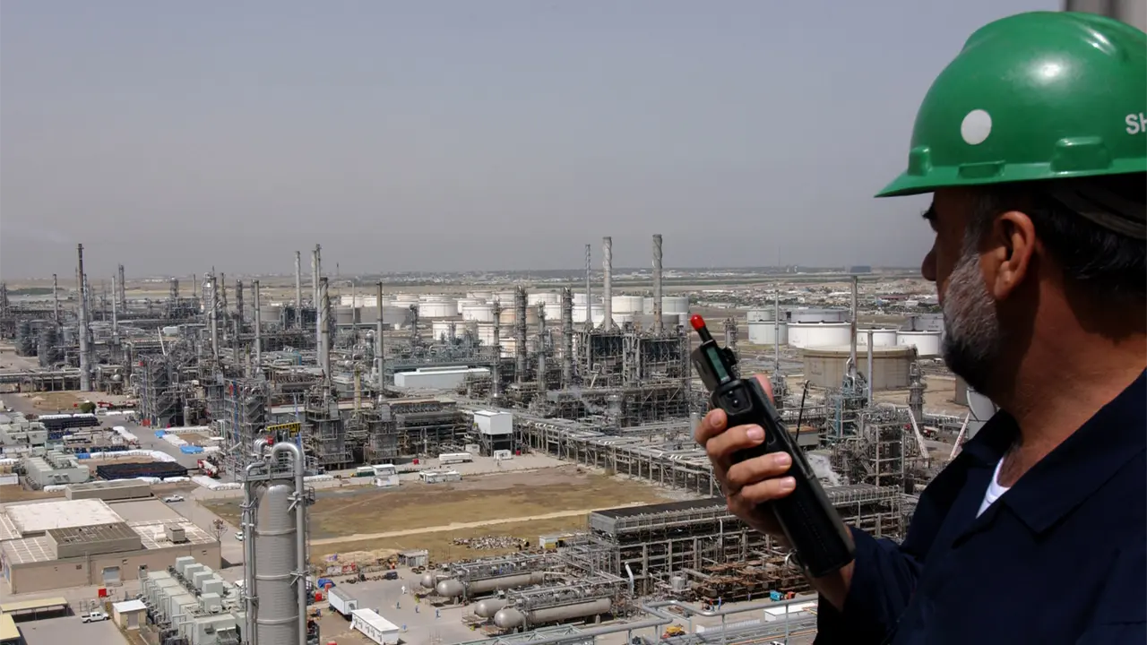 OPEP+ acuerda aumento de producción petrolera en agosto