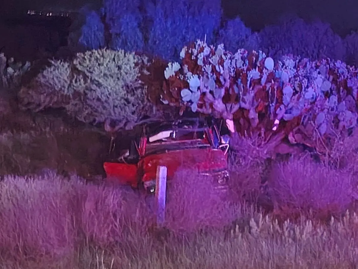 Un lesionado tras volcadura de camioneta en Villa de Arriaga