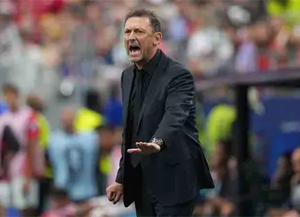 Australia respalda a Tony Popovic Australia respalda a Tony Popovic