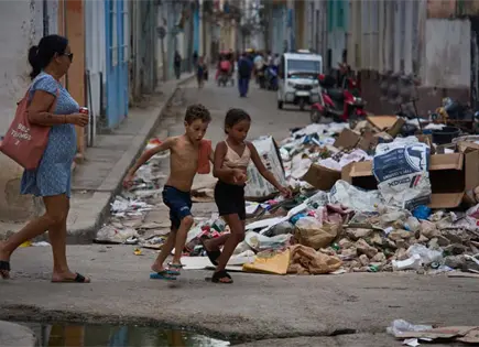 Cuba sufre apagón nacional: crisis energética y cerco de EE.UU. Cuba sufre apagón nacional: crisis energética y cerco de EE.UU.
