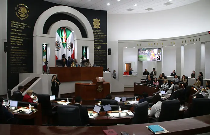 Será delito la violencia judicial contra mujeres
