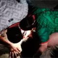 Agreden a socorristas tras auxiliar a joven Agreden a socorristas tras auxiliar a joven