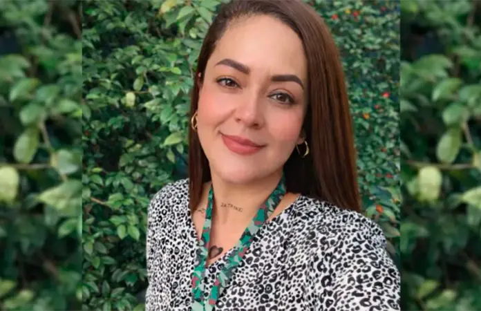 Dan el último adiós a Roxana Guzmán en Veracruz; sepultan sus restos