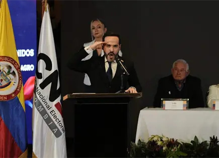 De la Espriella acusa a Petro de orquestar golpe de Estado De la Espriella acusa a Petro de orquestar golpe de Estado