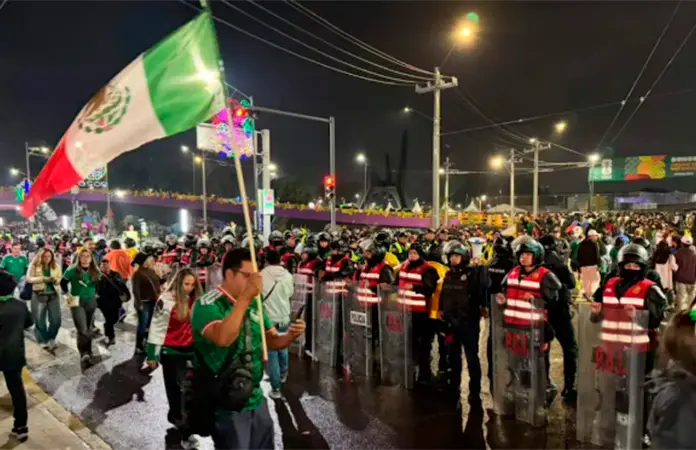 Detienen a 120 personas en operativo por partido México-Inglaterra en CDMX