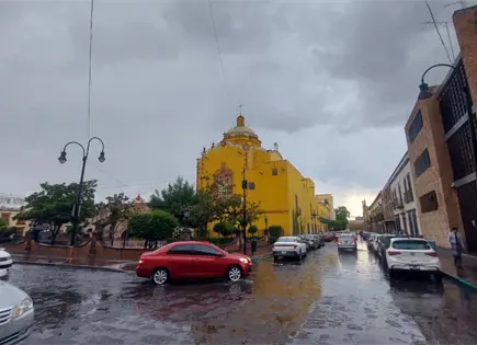 Lluvias seguirán en tres regiones de SLP Lluvias seguirán en tres regiones de SLP