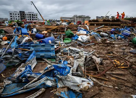 Tornados y tormentas en China central dejan 11 muertos y cientos de heridos Tornados y tormentas en China central dejan 11 muertos y cientos de heridos