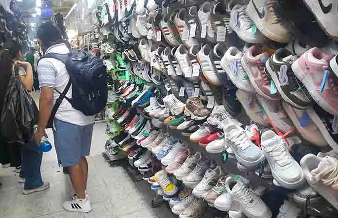 Ubican mercados de piratería en la CDMX