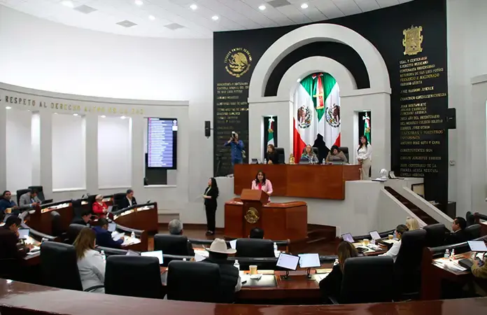 Bloquea el Congreso crédito de Banobras a los municipios
