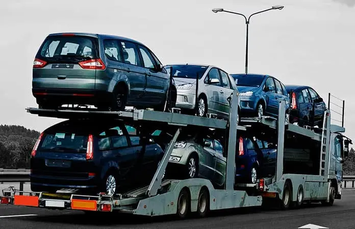 Cae la venta de autos al exterior Cae la venta de autos al exterior