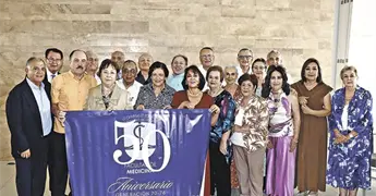 GENERACIÓN 70-76 DE MÉDICOS CIRUJANOS GENERACIÓN 70-76 DE MÉDICOS CIRUJANOS