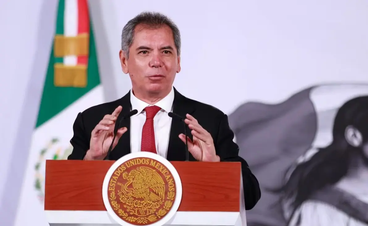 Hacienda presume estabilidad económica pese a incertidumbre global