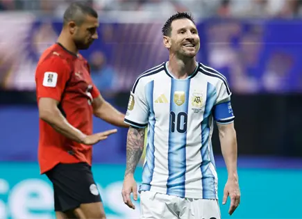 Lionel Messi marca su octavo gol en el Mundial y lidera la carrera por la Bota de Oro Lionel Messi marca su octavo gol en el Mundial y lidera la carrera por la Bota de Oro