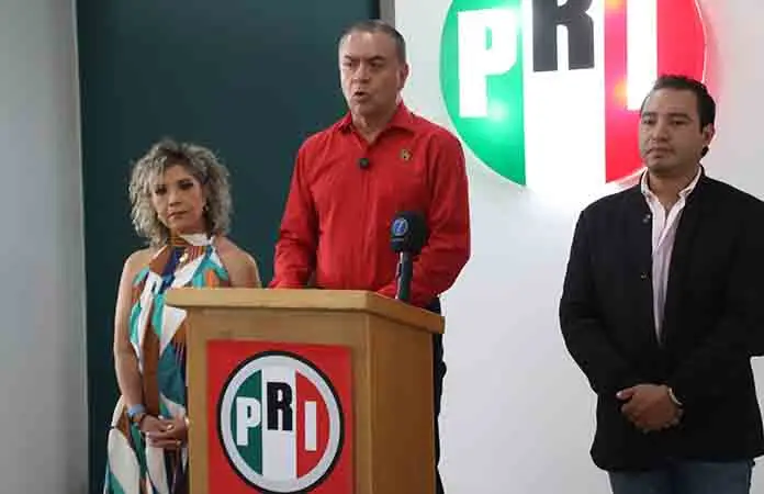 PRI recula, deja solo al PAN con denuncias