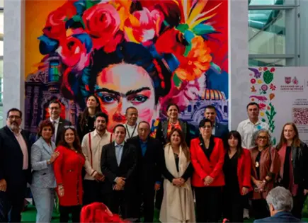 Sectur devela imagen de Frida Kahlo en zona de llegadas del AIFA Sectur devela imagen de Frida Kahlo en zona de llegadas del AIFA