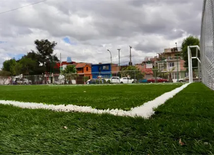 Canchas del Mundial Social, con avance de apenas 7% Canchas del Mundial Social, con avance de apenas 7%