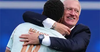 Francia avanza f&aacute;cil a la semifinal