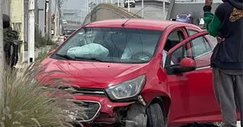 Fotos | Chocan en Circuito Potos&iacute;; s&oacute;lo hay da&ntilde;os