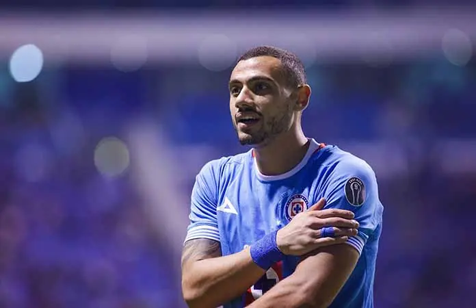 Giorgos Giakoumakis apunta a Arabia Saudí