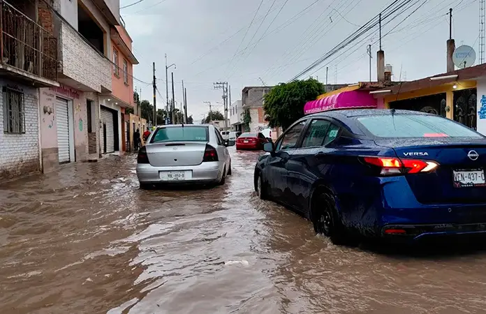 Intensas lluvias generan inundaciones en zona norte
