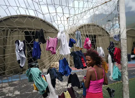 V&iacute;ctimas de sismos en Venezuela buscan ayuda humanitaria masiva
