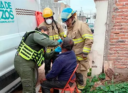 Hombres se lesionan en dos accidentes de Villa de Pozos Hombres se lesionan en dos accidentes de Villa de Pozos
