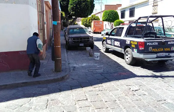 Aplican operativo para retirar objetos de la calle