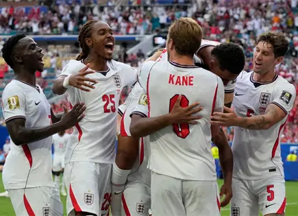 Bellingham lidera victoria de Inglaterra y avanza a semis