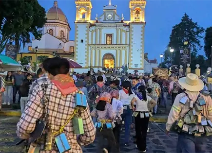 Celebran la Noche de los Cencerros Celebran la Noche de los Cencerros