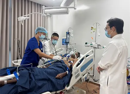Naufragio en Vietnam: 15 turistas indios mueren cerca de isla