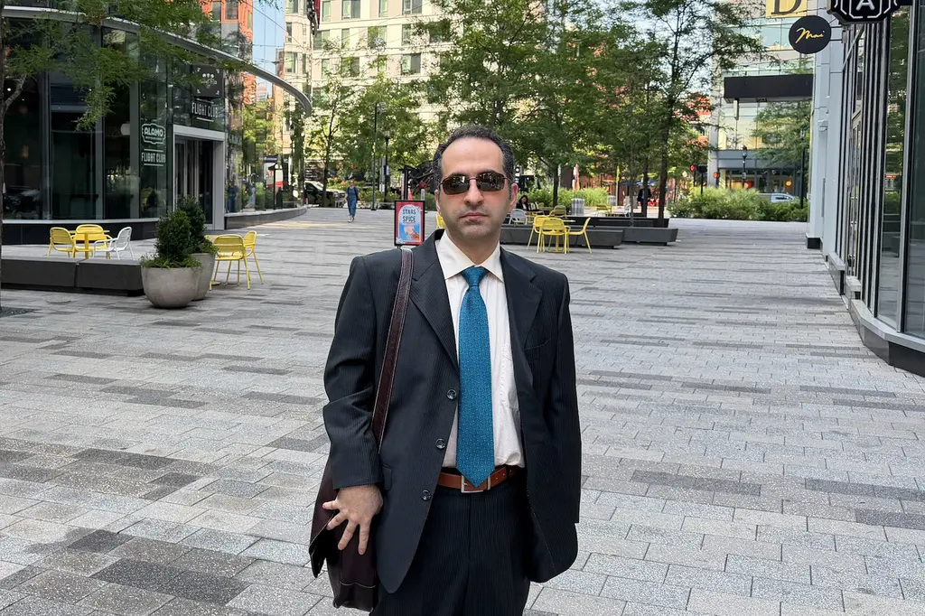 Declaran culpable a hombre de Massachusetts por exportación ilegal a Irán