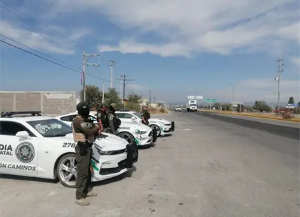 Detiene la GCE a 41 personas y recupera 11 vehículos Detiene la GCE a 41 personas y recupera 11 vehículos