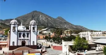 FGE va contra polic&iacute;as tras agresi&oacute;n a sacerdotes