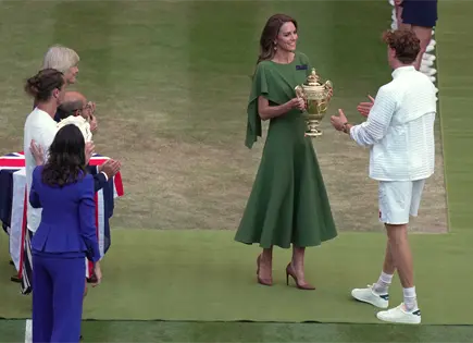El príncipe William y Kate comparten un momento con Jannik Sinner tras su triunfo en Wimbledon El príncipe William y Kate comparten un momento con Jannik Sinner tras su triunfo en Wimbledon