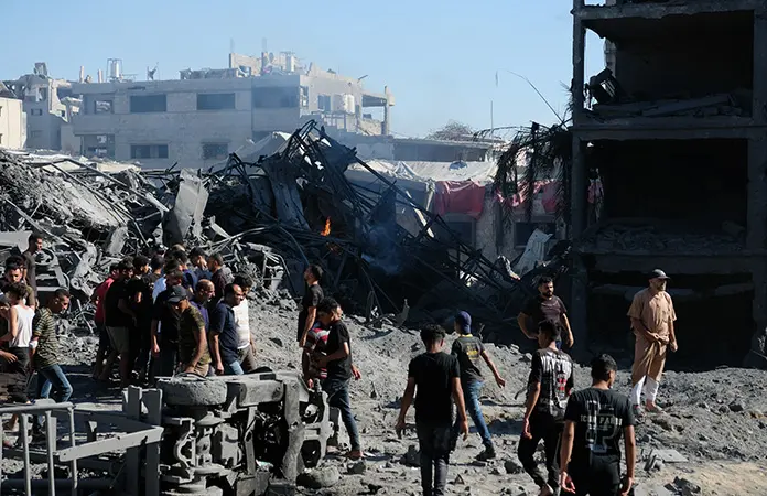 Fuego israelí en Gaza mata a seis