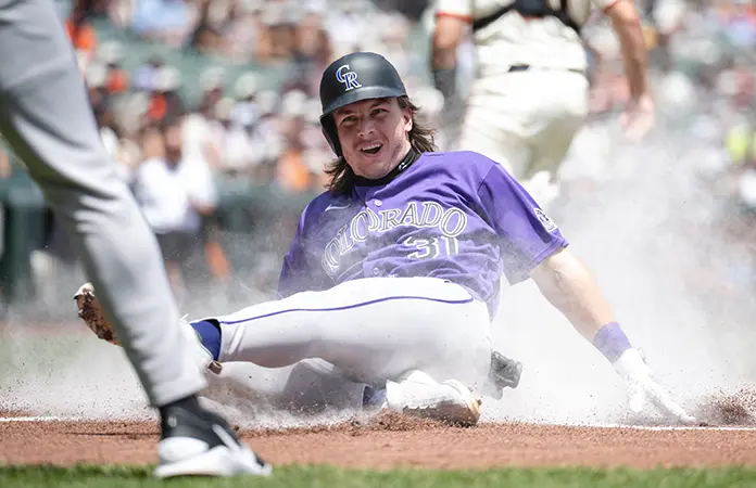 Gigantes ganan con apuros 3-1 a Rockies