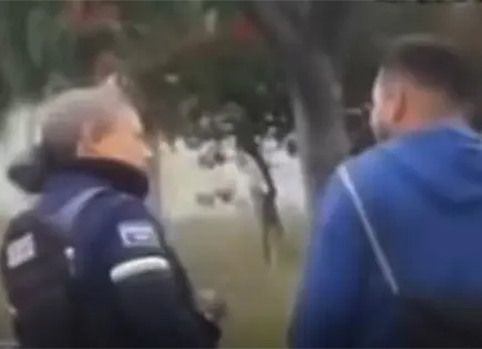 Investigan a una policía vial por supuesta mordida Investigan a una policía vial por supuesta mordida
