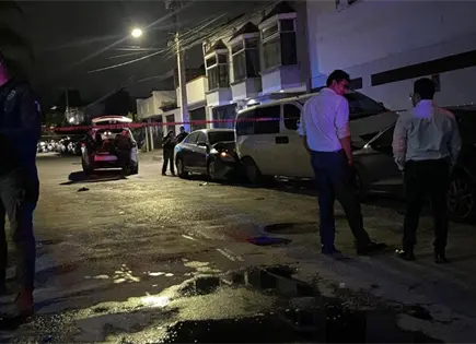 Matan a un hombre dentro de su veh&iacute;culo