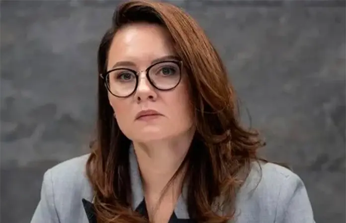 Renuncia primera ministra ucraniana