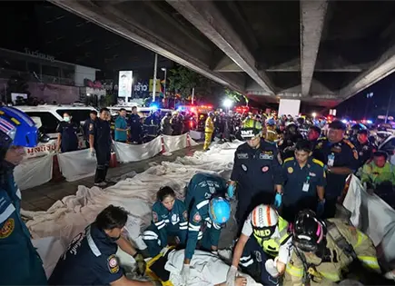 Se incendia un bar en Bangkok Se incendia un bar en Bangkok