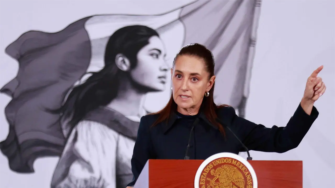 Morena respalda limitar candidaturas con doble nacionalidad