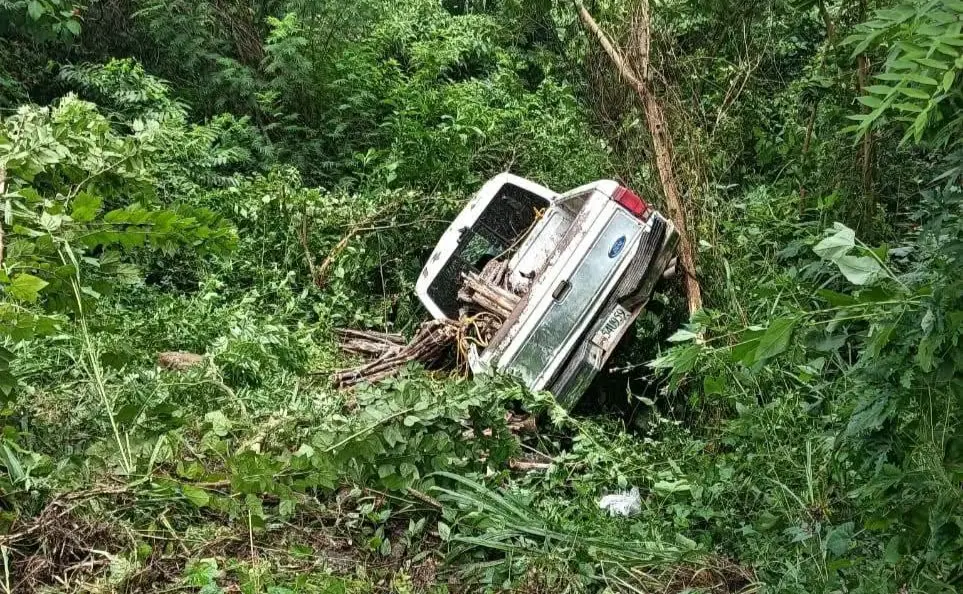 Aparatoso accidente en Tanlajás deja un lesionado